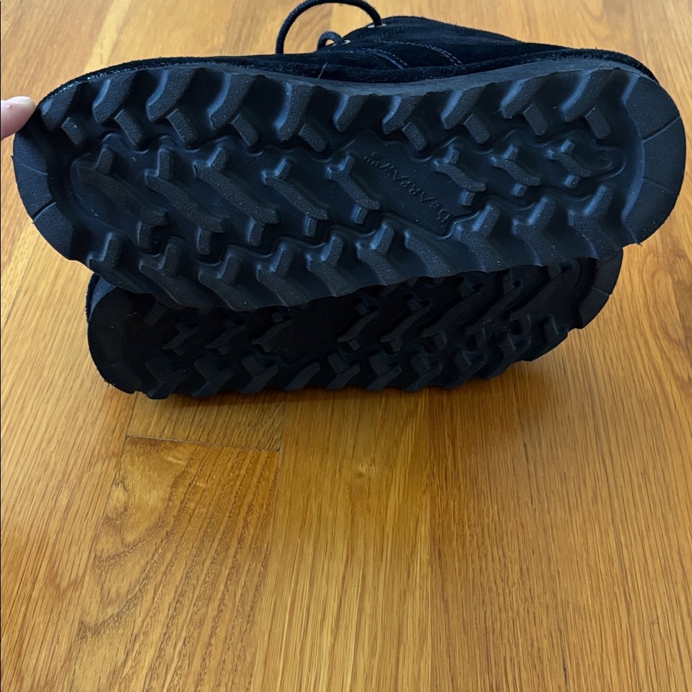 Classic Black womens Shoes - Picture 5 of 5